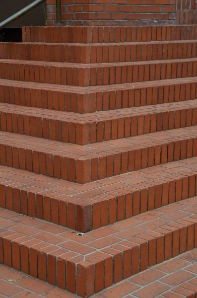 Staircase Brick Repair in Frankfort